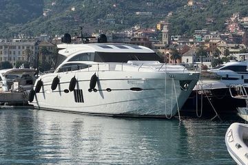 2014 Princess V 72
