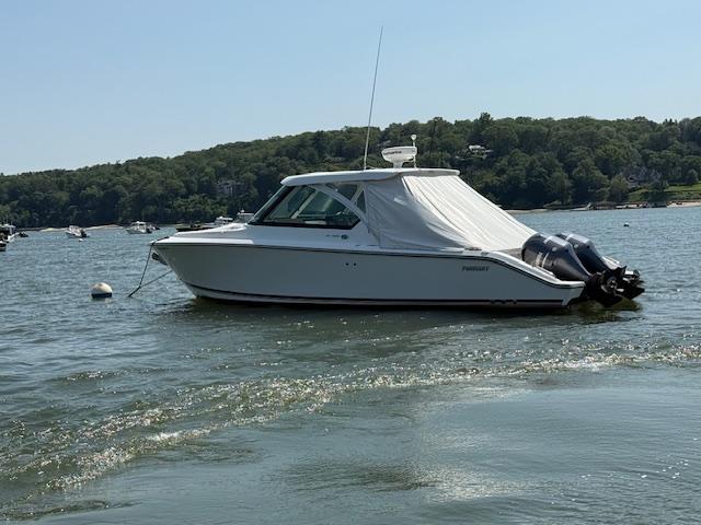 2015 Pursuit DC 325 Dual Console