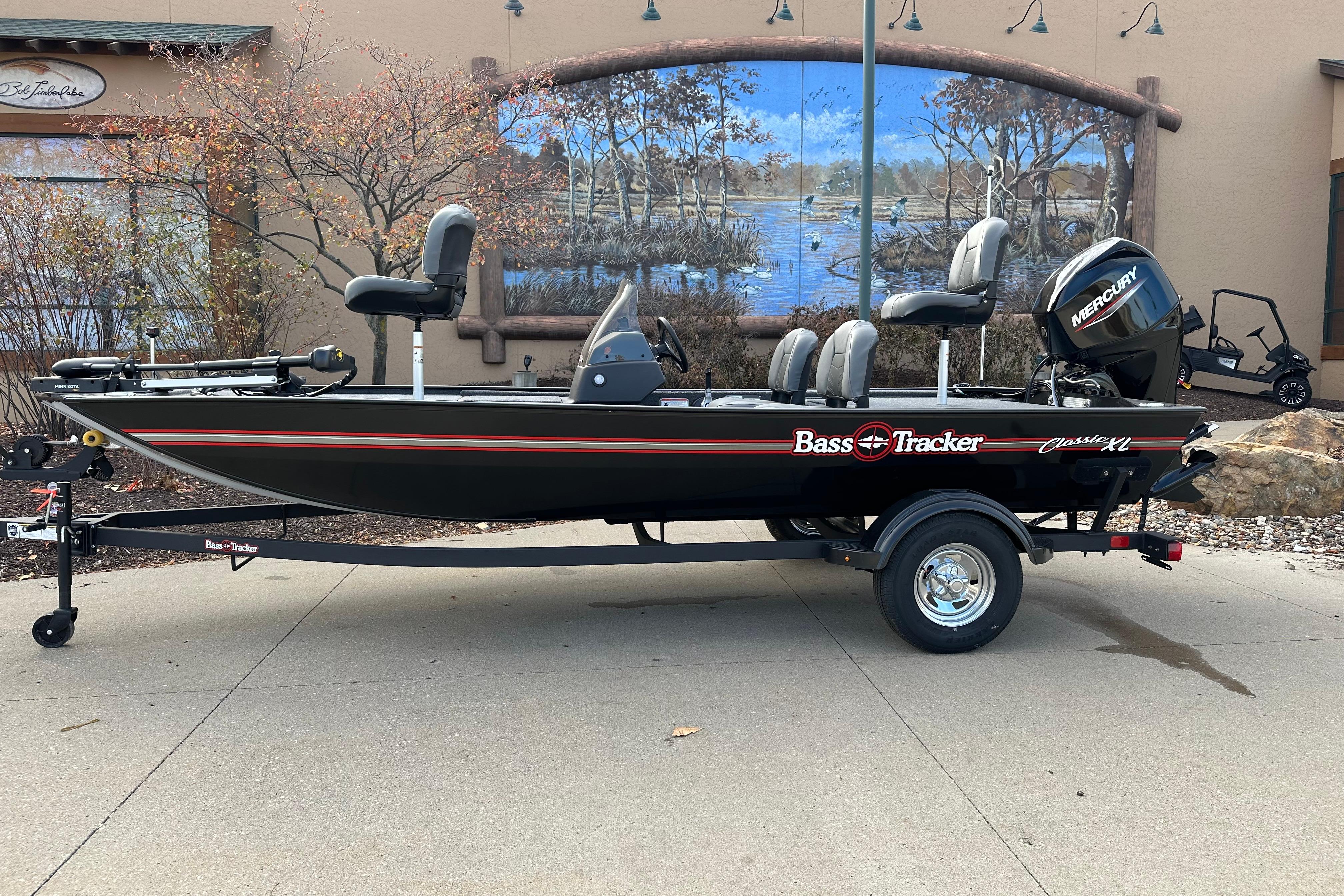 2026 Tracker Bass Tracker Classic XL