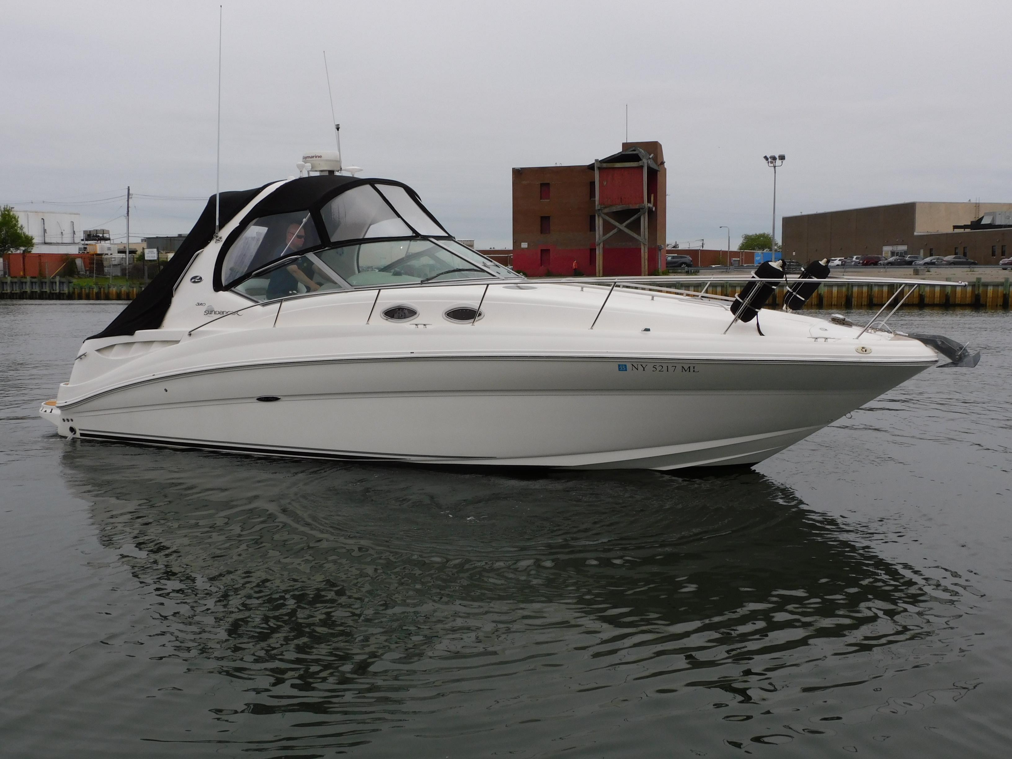 2006 Sea Ray Sundancer 320