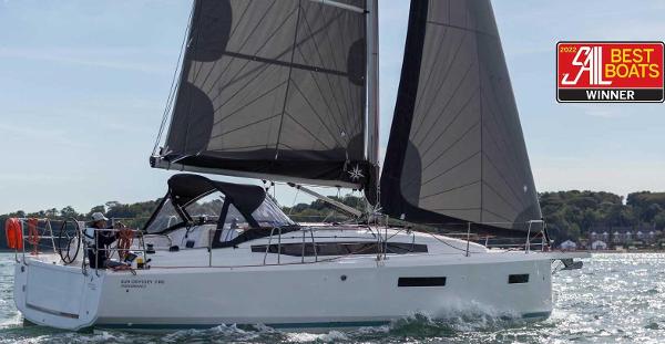 Jeanneau Sun Odyssey 380 Jeanneau Sun Odyssey 380