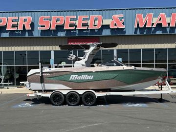 2025 Malibu Wakesetter 25 LSV
