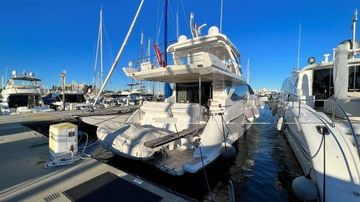 2018 Azimut 72