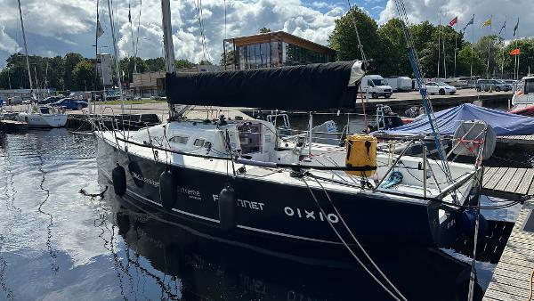 2006 Corby 33