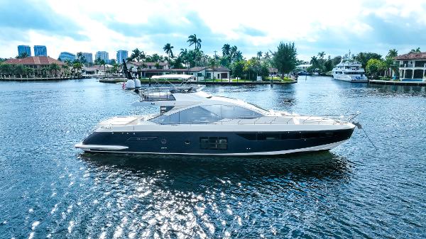 Azimut S7 Azimut 70 Another Chance III - Exterior Profile