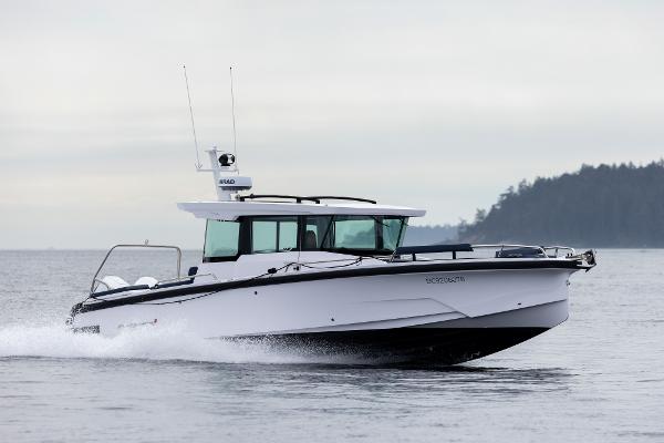 2026 Axopar 29XC Cross Cabin - Open Aft