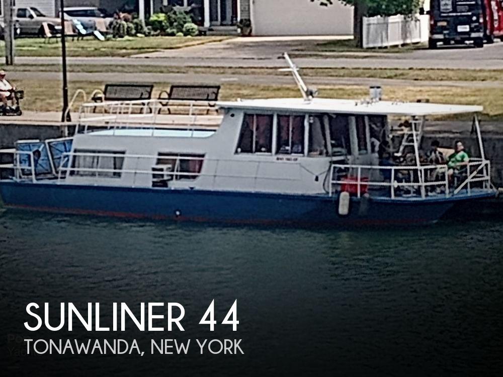Sunliner Houseboat 44 1969 Sunliner Houseboat 44 for sale in Tonawanda, NY