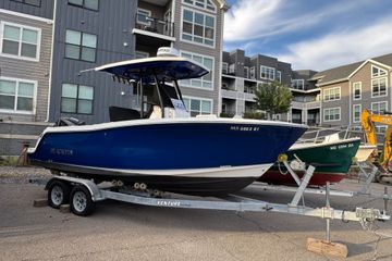 2020 Blackfin 212 CC