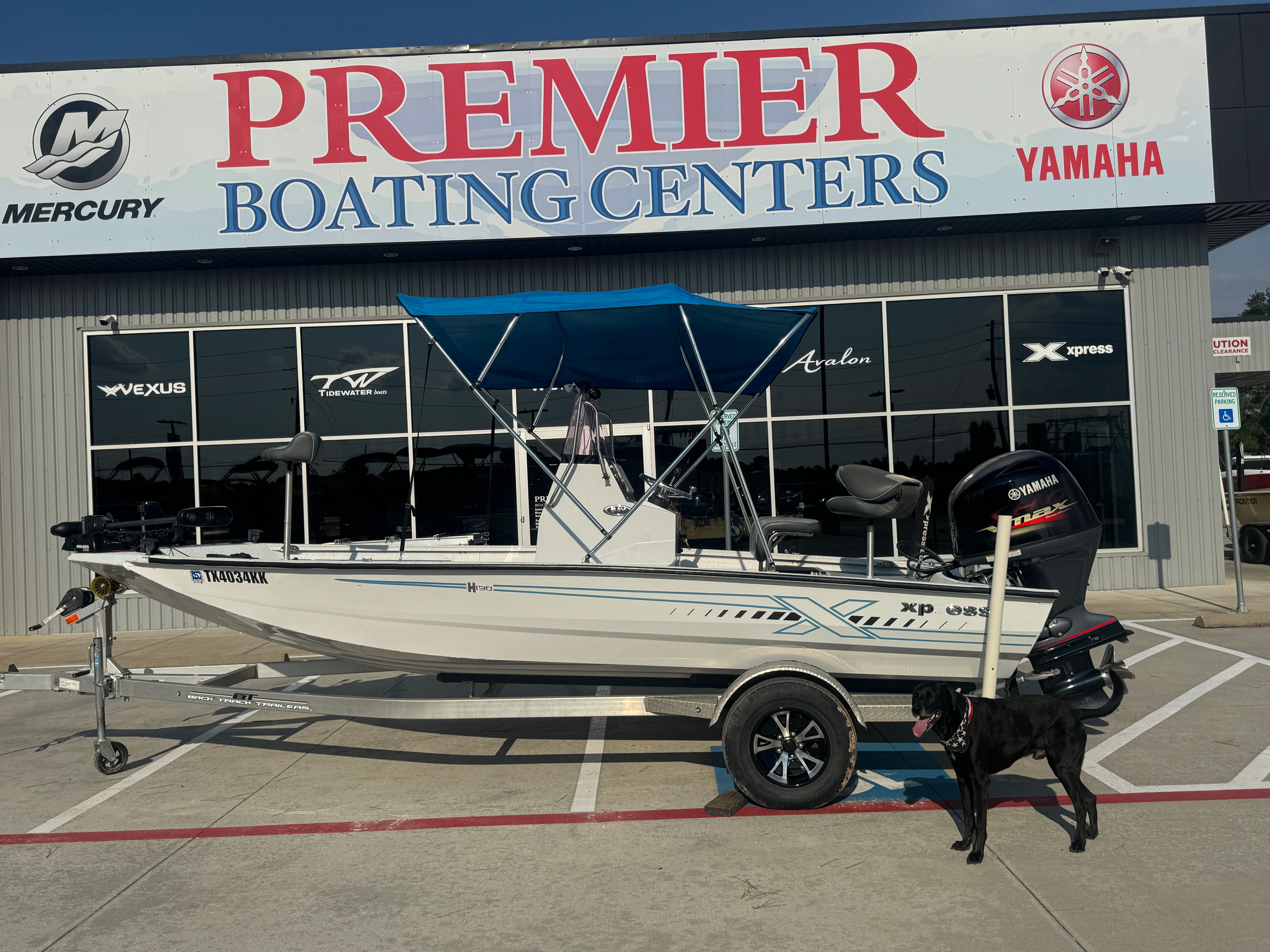 2021 Xpress H190B Bay