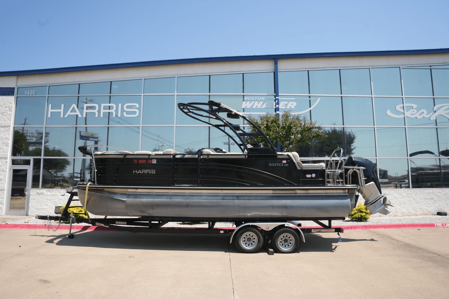 2019 Harris Solstice 220