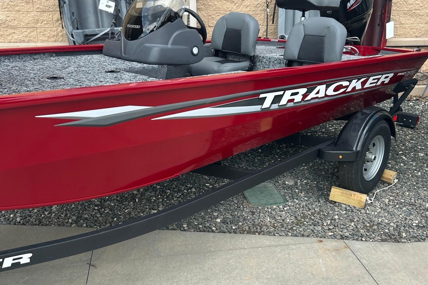 2026 Tracker Pro 170