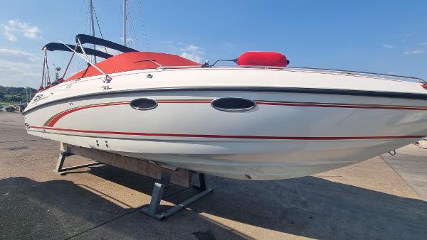1998 Chaparral 2835 SS