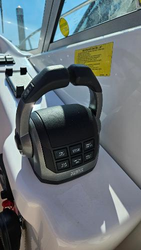 1998 Chaparral 2835 SS