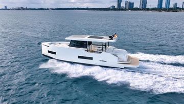 2025 De Antonio Yachts D50 Coupé