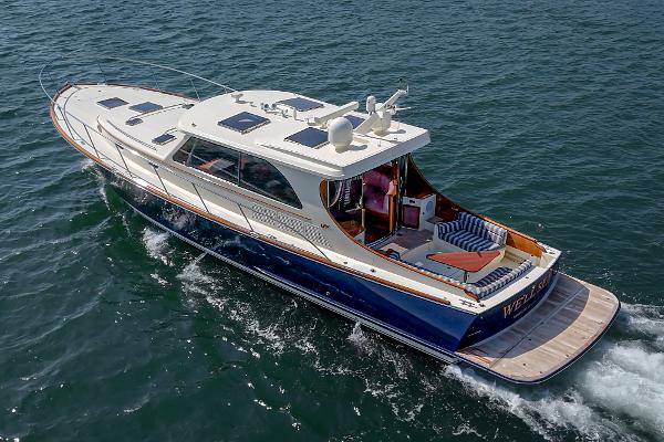 Hinckley Talaria 48 Motoryacht MKII