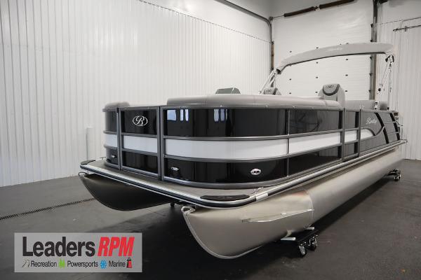 2025 Bentley Pontoons 220 QSB