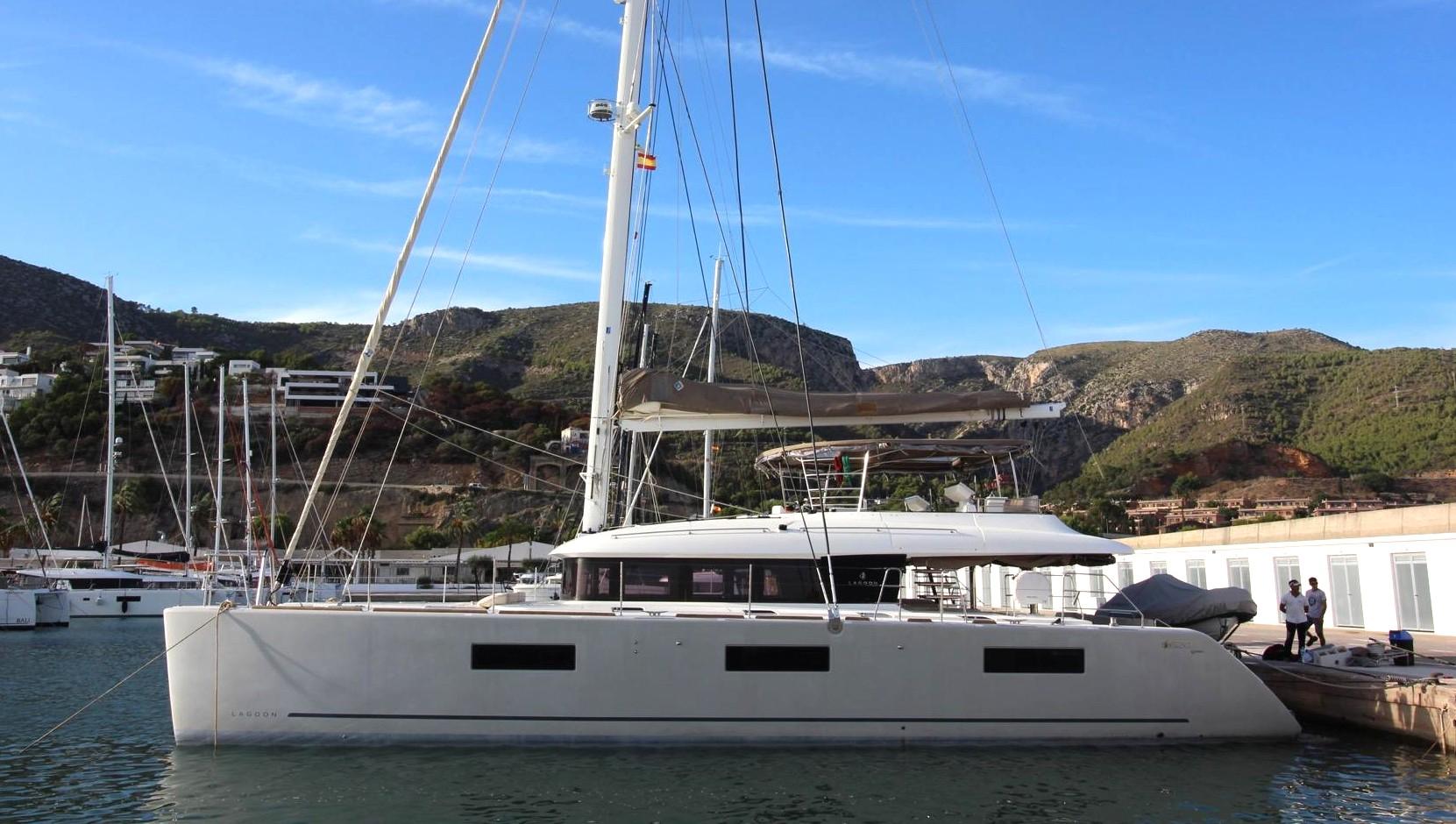 2020 Lagoon 620