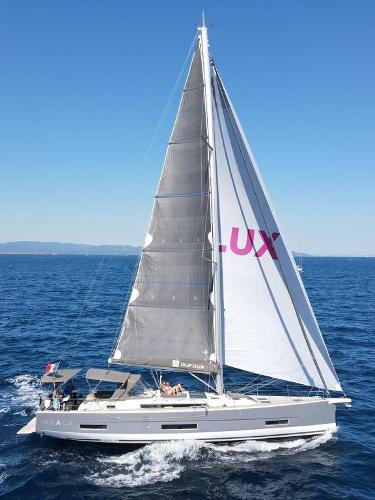 2021 Dufour 530
