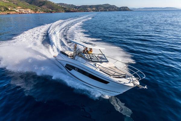 2020 Jeanneau Cap Camarat 10.5 WA
