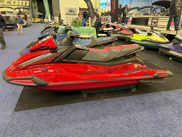 2025 Yamaha WaveRunner VX