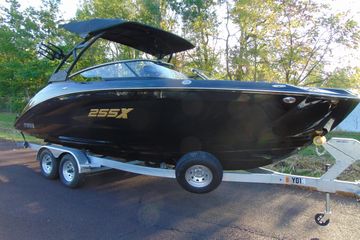 2026 Yamaha Boats 255XD