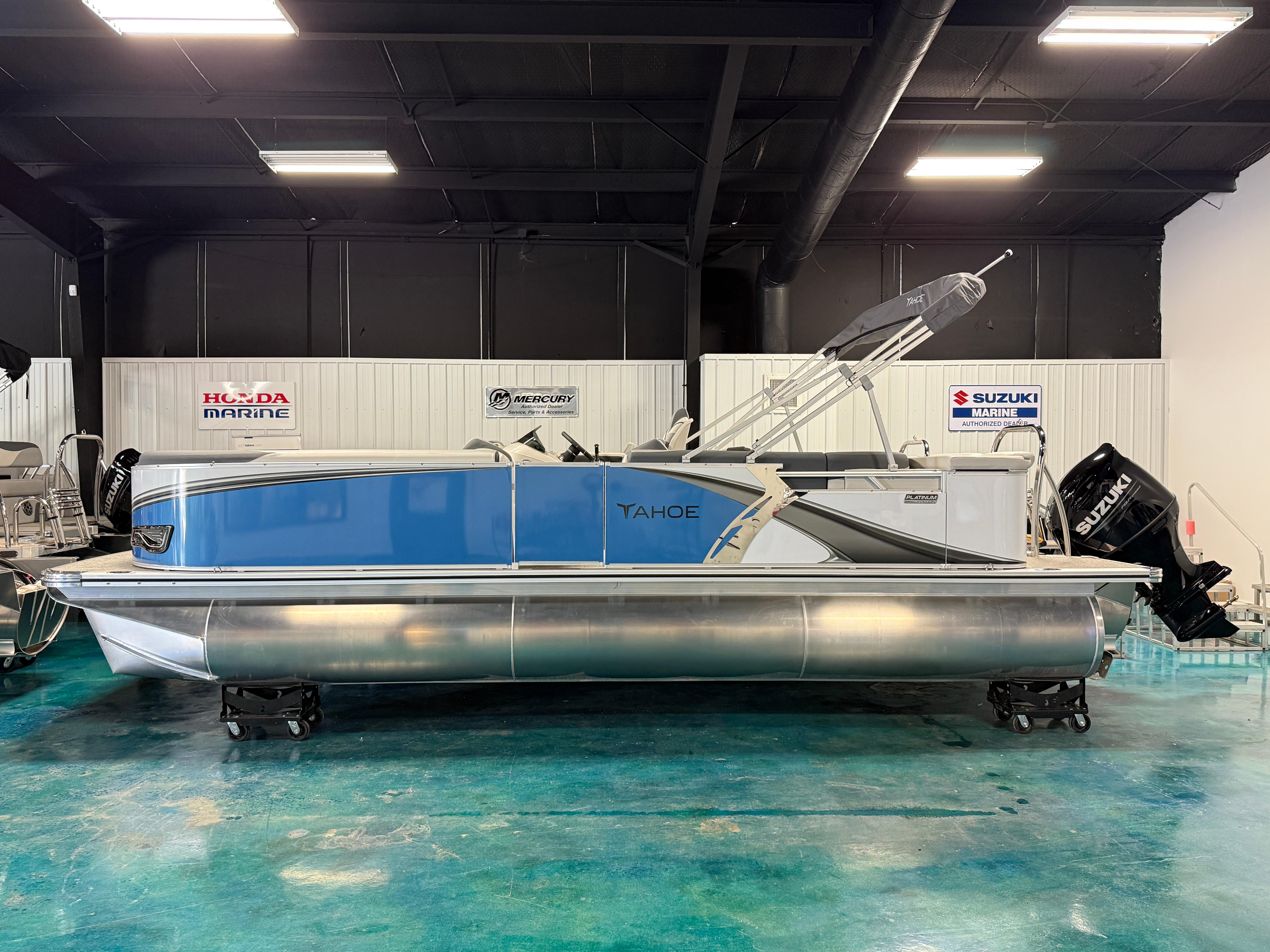 2025 Tahoe Pontoon LTZ Cruise