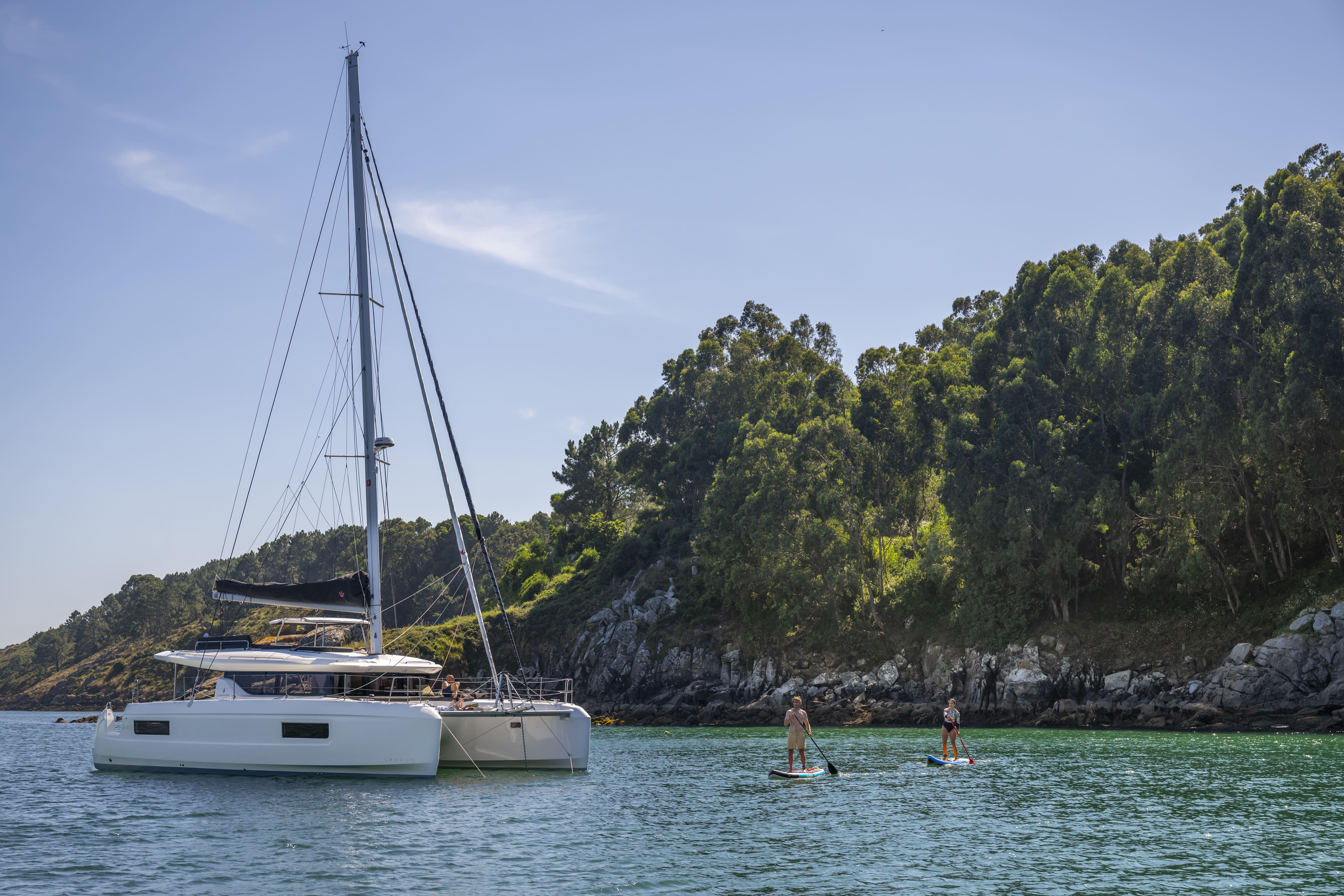 2025 Lagoon 43