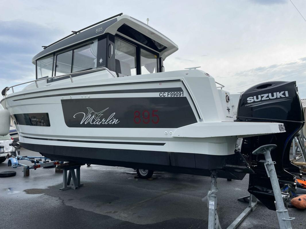 2019 Jeanneau Merry Fisher 895 Marlin