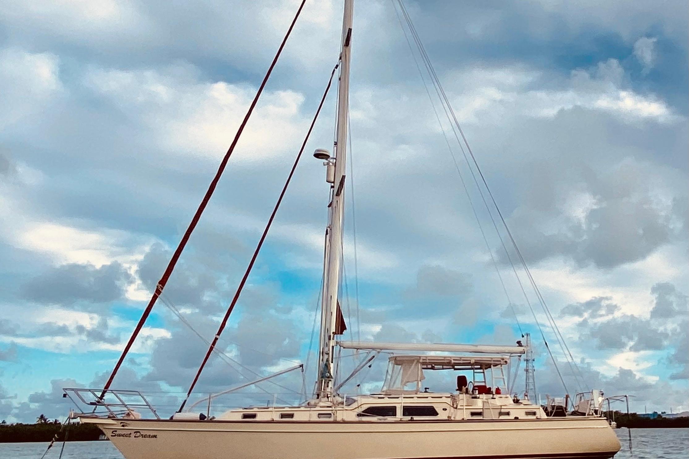 2005 Island Packet 485
