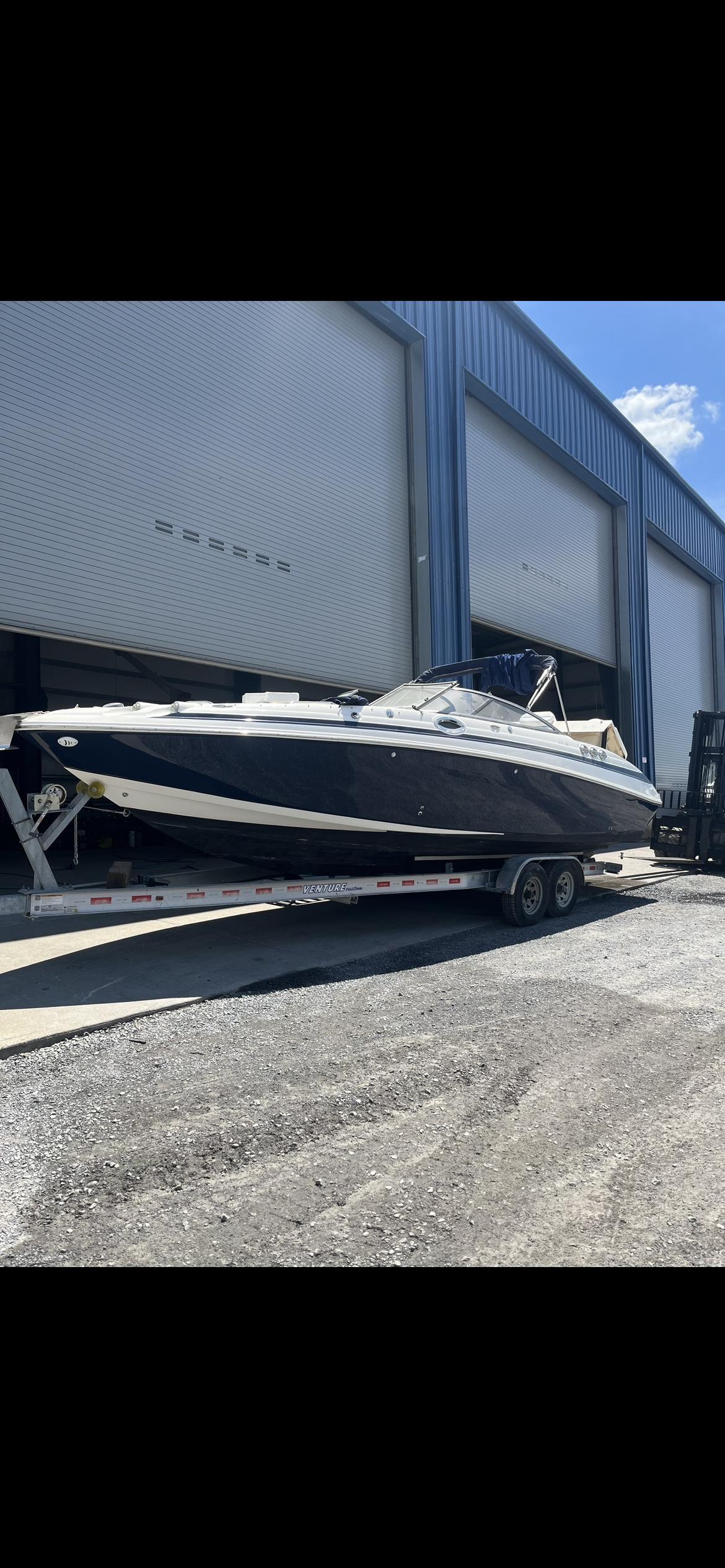 2011 Larson LXI288