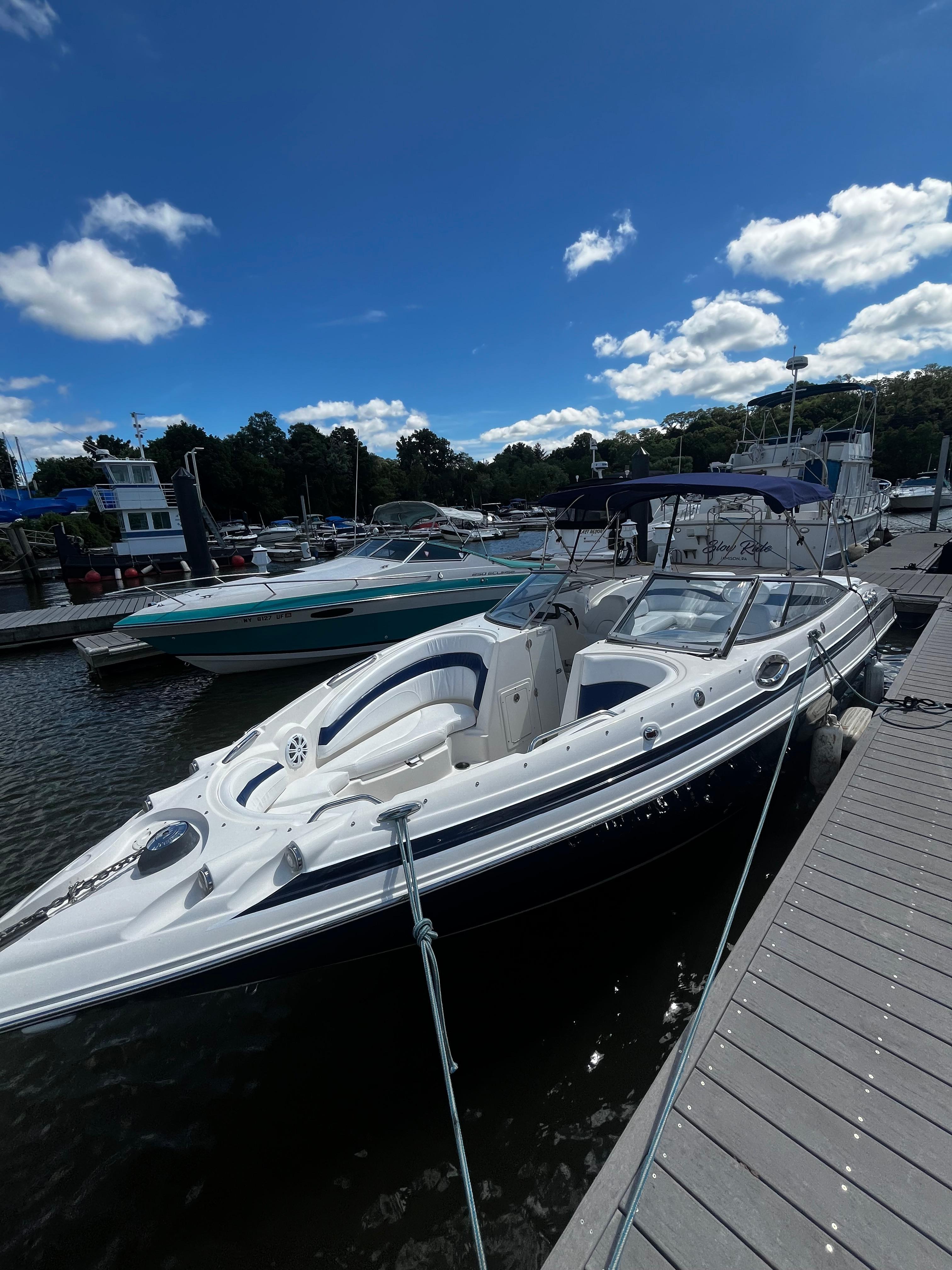 2011 Larson LXI288