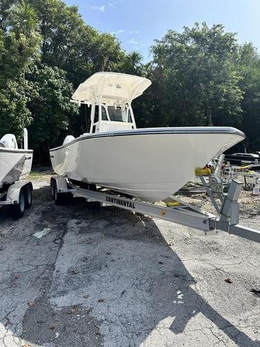 2023 Sea Born FX24 Bay LE