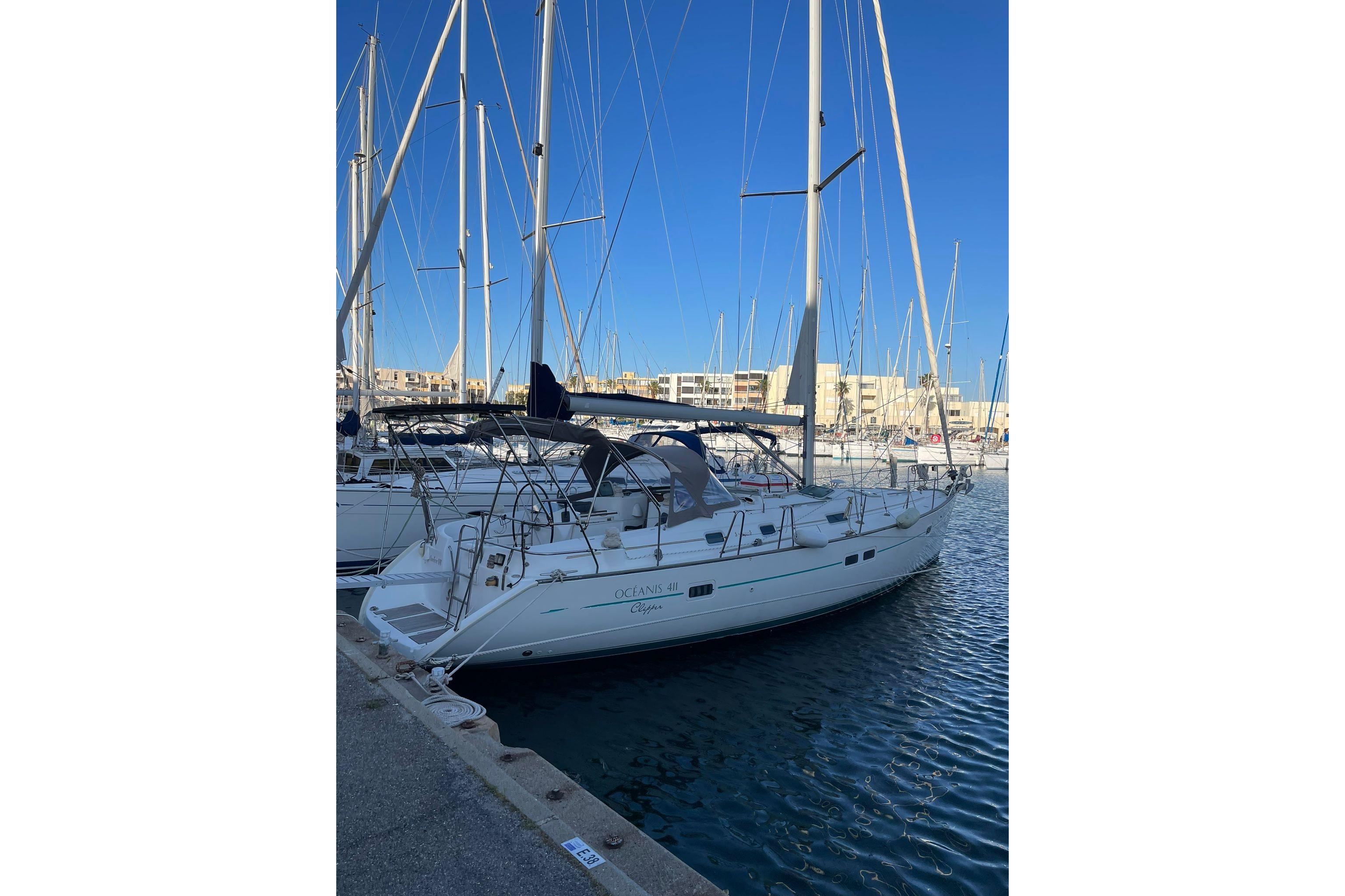 2025 Beneteau Oceanis Clipper 411