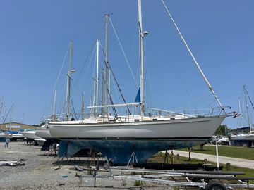 1983 Pearson 424