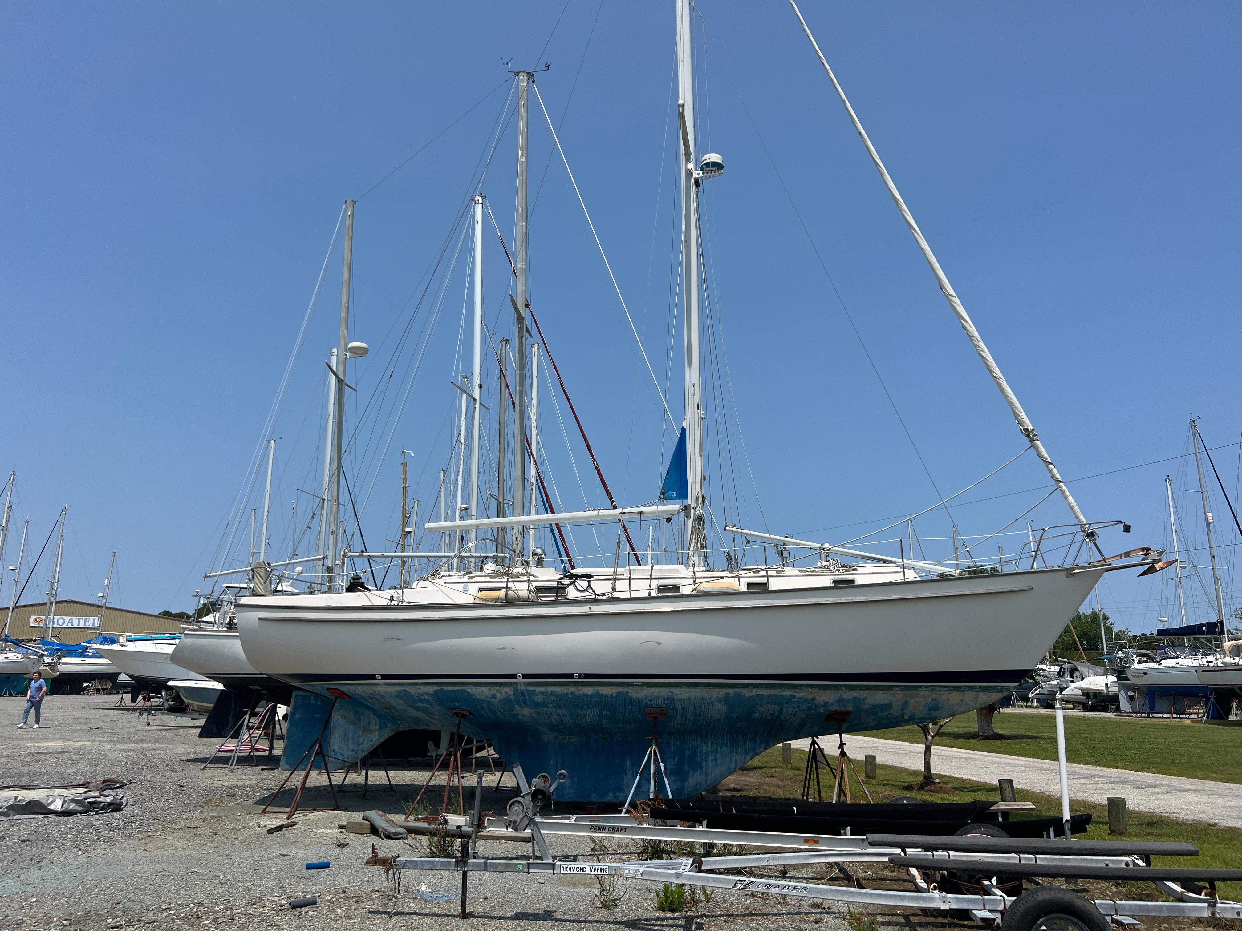 1983 Pearson 424