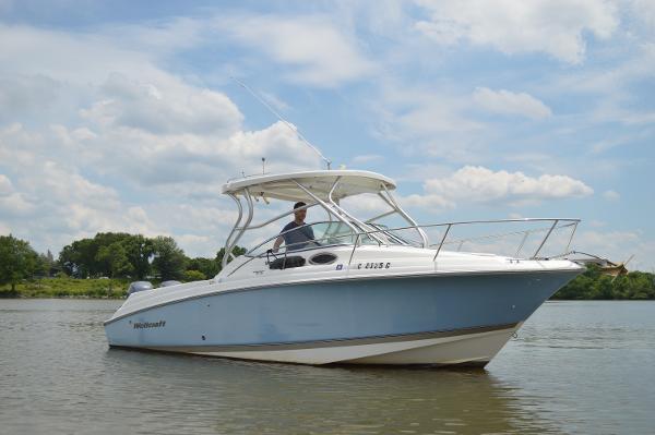 2005 Wellcraft 252 Coastal