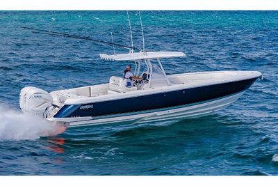 Intrepid 345 Nomad FE Boat
