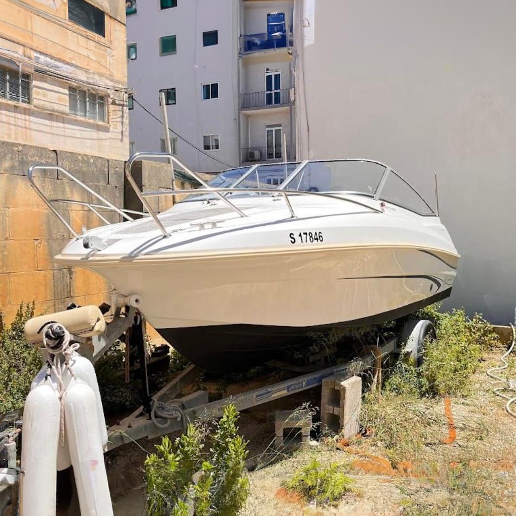 2009 Beneteau Flyer 550 Cabin