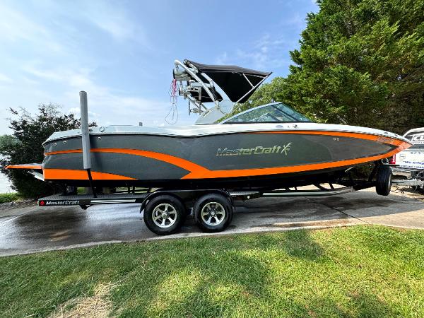 2017 MasterCraft X26