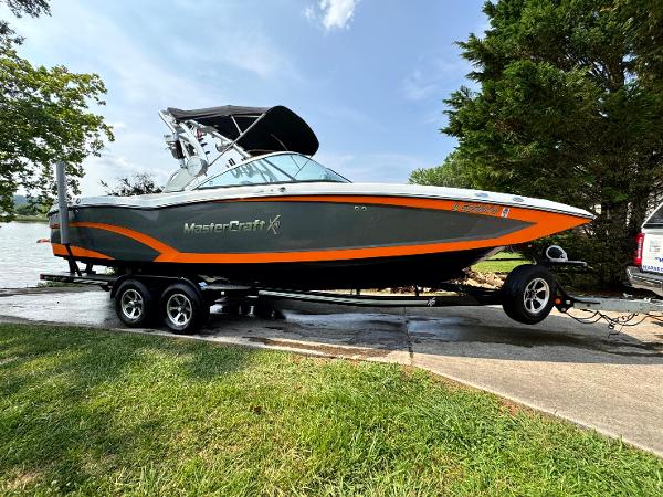 2017 MasterCraft X26