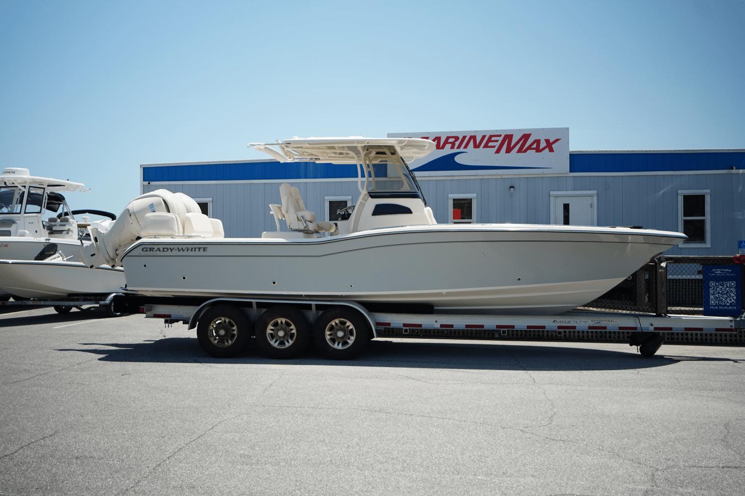 Grady-White 281 CE