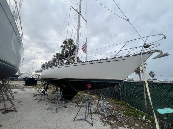 Catalina 38