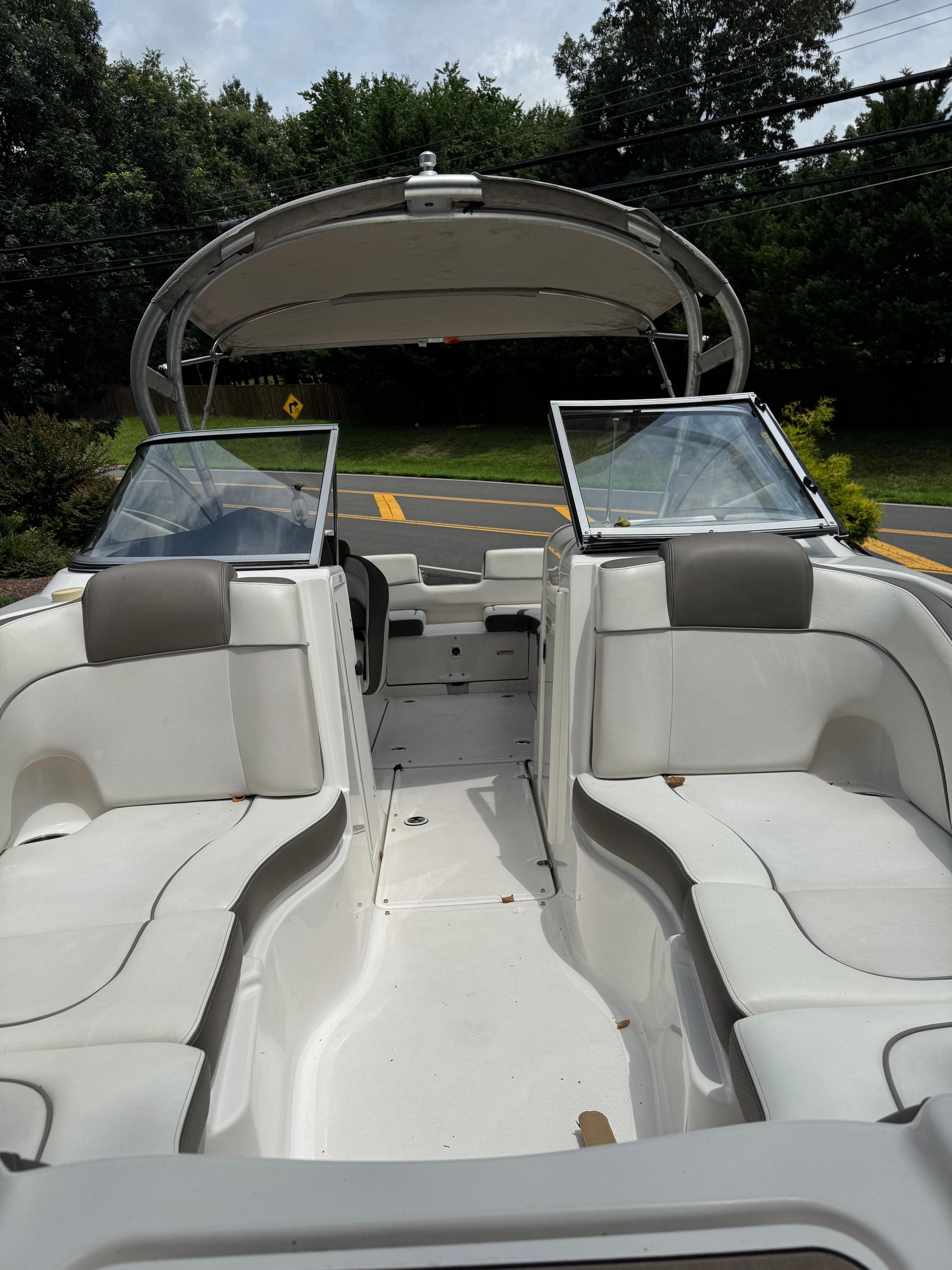 2014 Yamaha Boats 242 Limited S