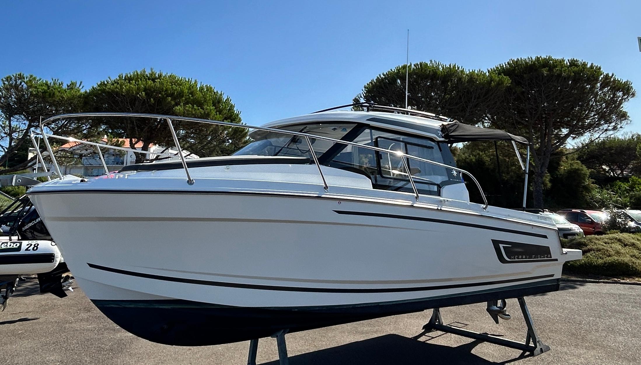2022 Jeanneau Merry Fisher 795 s2