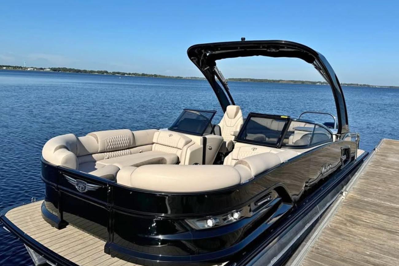 2024 Tahoe Pontoon Grand Tahoe Elite Windshield 27'