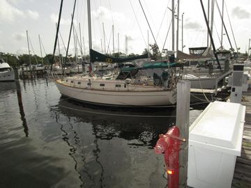 1996 Island Packet 40