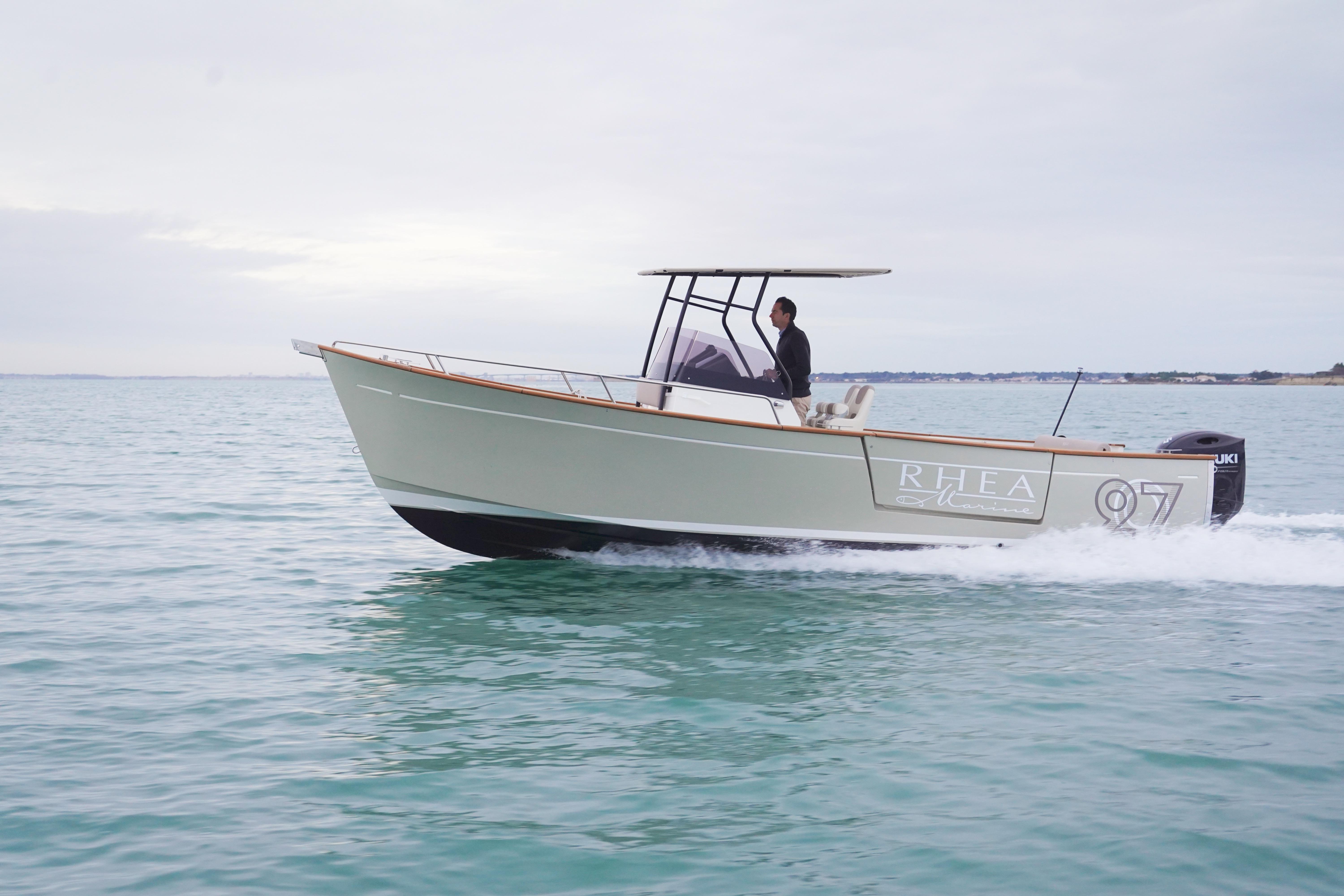 Rhea 27 OPEN V2 Rhéa 27 Open V2 2025 Yamaha 250 CV – Bateau neuf en stock Fil-Marine
