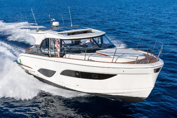 2025 Marex 440 Gourmet Cruiser