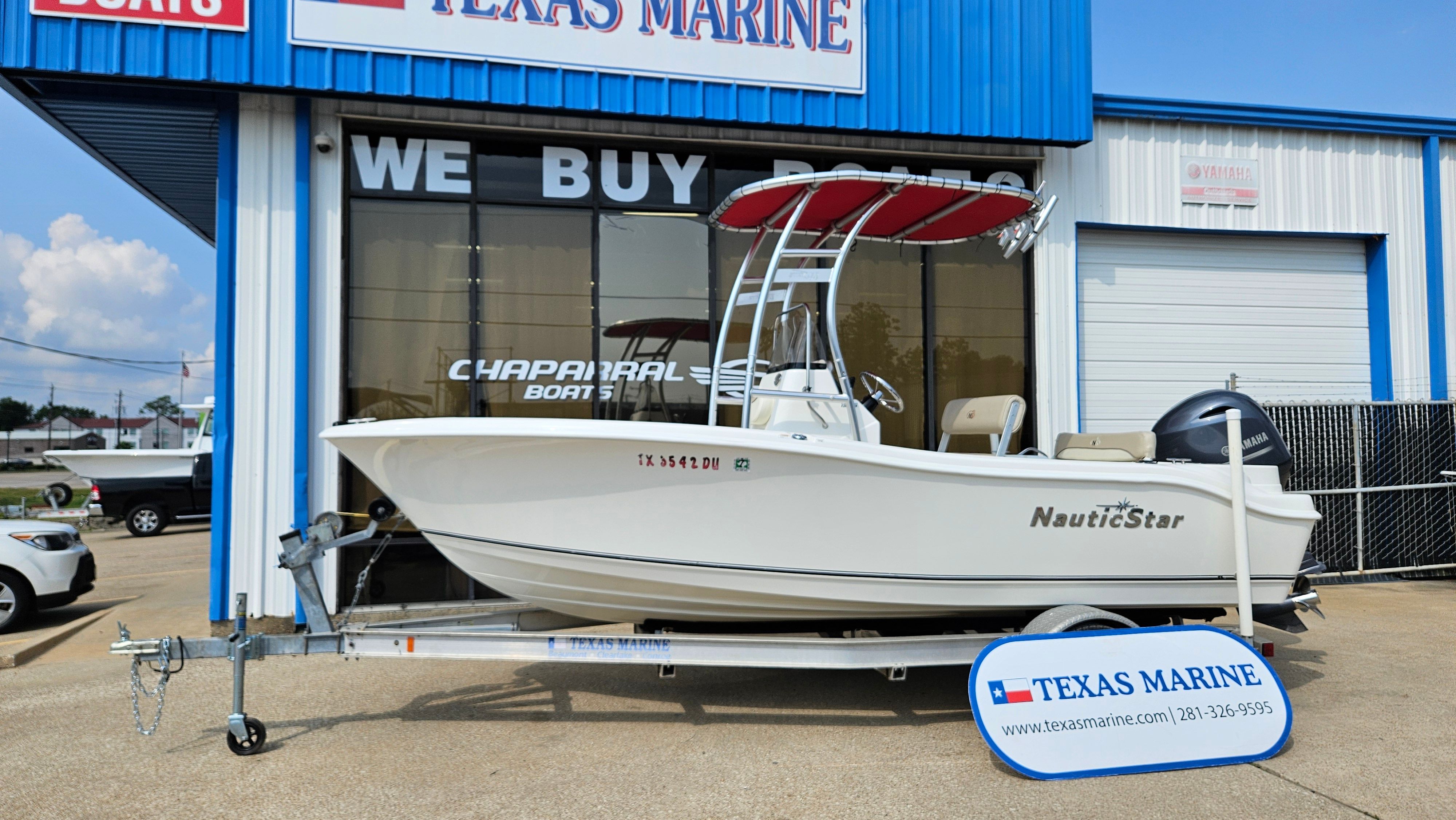 2017 NauticStar 19 XS