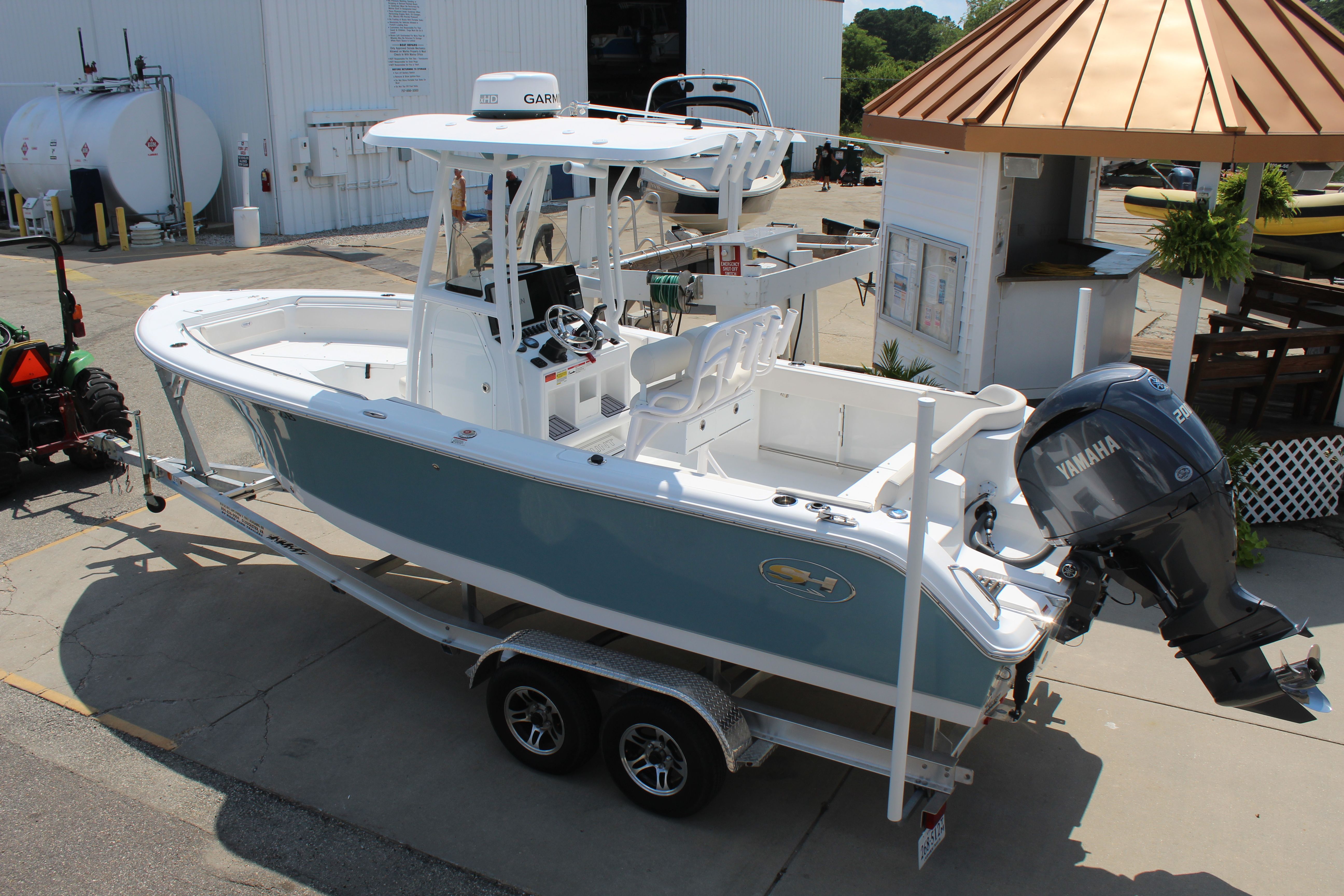 2023 Sea Hunt Ultra 229